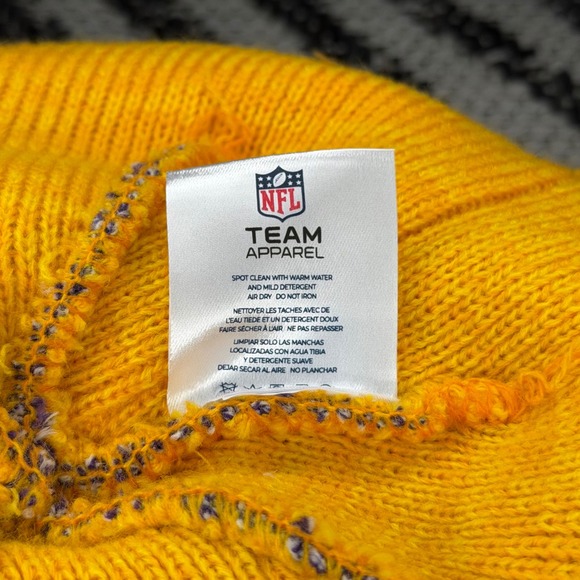 Minnesota Vikings Knit Cuff Beanie Hat NFL Team‎ Apparel Adult OSFM - Picture 3 of 3